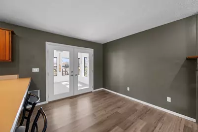 3545 W Harbor Drive, Bettendorf, IA 52722 - Photo 17