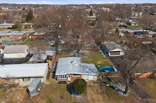 7932 W 98th Pl, Hickory Hills, IL 60457 - Photo 23