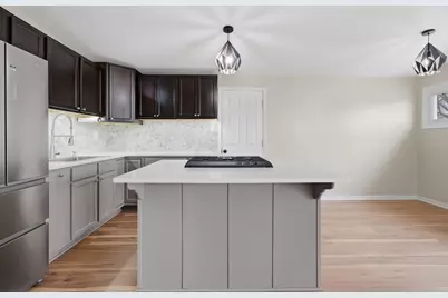 7932 W 98th Place, Hickory Hills, IL 60457 - Photo 15