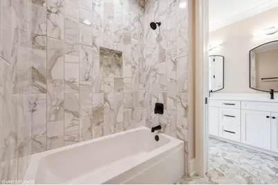 [Address not provided], Willowbrook, IL 60527 - Photo 25