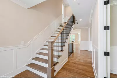 [Address not provided], Willowbrook, IL 60527 - Photo 3