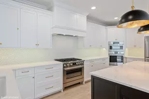 [Address not provided], Willowbrook, IL 60527 - Photo 7