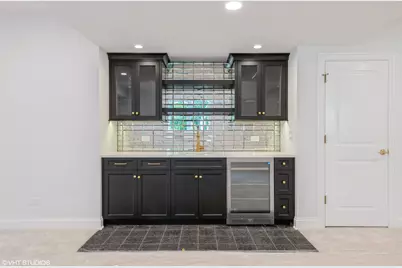 [Address not provided], Willowbrook, IL 60527 - Photo 17