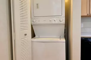 758 N Larrabee St, Chicago, IL 60654 - Photo 7