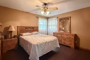 5863 Alma Dr, Rockford, IL 61108 - Photo 11