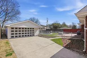 18439 Locust St, Lansing, IL 60438 - Photo 33