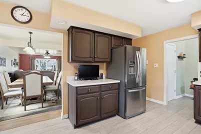 18439 Locust Street, Lansing, IL 60438 - Photo 11