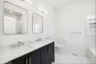 215 N Green St, Chicago, IL 60607 - Photo 7