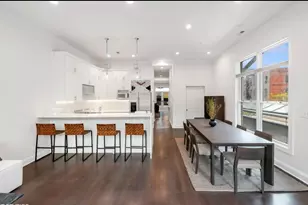 215 N Green St, Chicago, IL 60607 - Photo 5