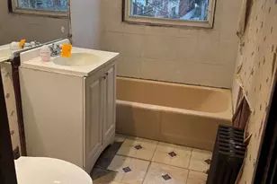 2469 E 74th St, Chicago, IL 60649 - Photo 7