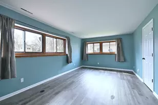 966 Aberdeen Dr, Crystal Lake, IL 60014 - Photo 21