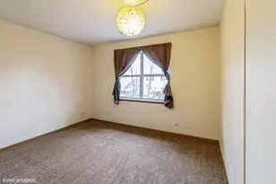 1291 Coldspring Rd, Carol Stream, IL 60188 - Photo 7