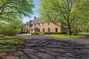 568 Plymouth Dr, Inverness, IL 60067 - Photo 3