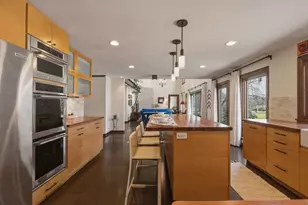 568 Plymouth Dr, Inverness, IL 60067 - Photo 17