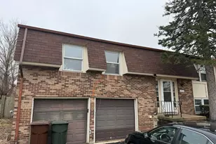 17611 Winston Dr, Country Club Hills, IL 60478 - Photo 1