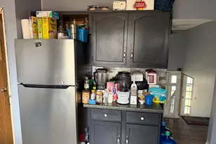 17611 Winston Dr, Country Club Hills, IL 60478 - Photo 7