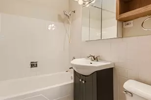 8936 N Parkside Ave, Des Plaines, IL 60016 - Photo 13