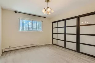 8936 N Parkside Ave, Des Plaines, IL 60016 - Photo 7