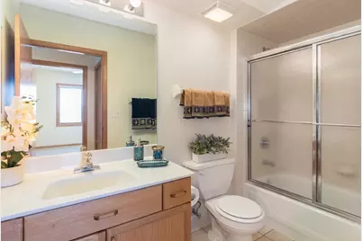 1636 Ashland Avenue #402, Des Plaines, IL 60016 - Photo 23