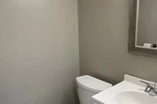 7609 Bristol Ln, Hanover Park, IL 60133 - Photo 9