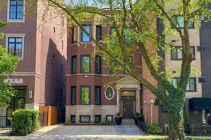 461 W Melrose St, Chicago, IL 60657 - Photo 1