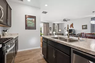 217 Sussex Ct, North Aurora, IL 60542 - Photo 7