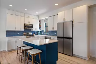 3308 N Greenview Ave, Chicago, IL 60657 - Photo 7