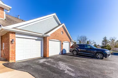 225 Winnsboro Court #6B, Schaumburg, IL 60193 - Photo 5