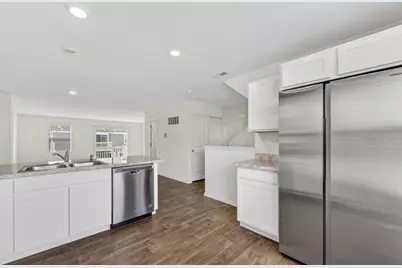 3831 Currant Lane, Elgin, IL 60124 - Photo 5