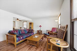 23W281 Cambridge Ct, Glen Ellyn, IL 60137 - Photo 5