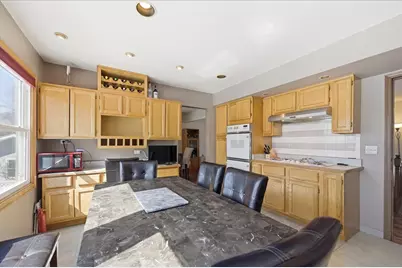 23W281 Cambridge Court, Glen Ellyn, IL 60137 - Photo 9