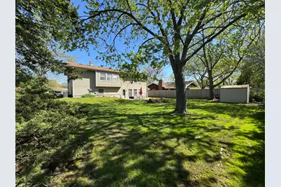 23W281 Cambridge Court, Glen Ellyn, IL 60137 - Photo 21