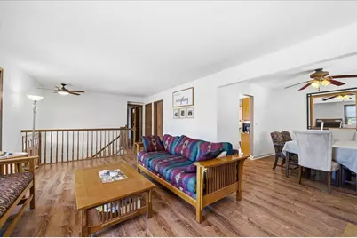 23W281 Cambridge Court, Glen Ellyn, IL 60137 - Photo 5