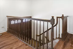 23W281 Cambridge Ct, Glen Ellyn, IL 60137 - Photo 3