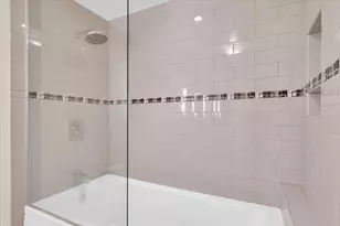 301 N Neil St, Champaign, IL 61820 - Photo 57