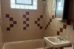 241 Indianwood Blvd, Park Forest, IL 60466 - Photo 5