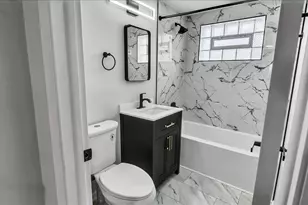 406 N Park Dr, Glenwood, IL 60425 - Photo 13