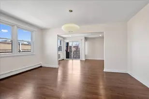 1310 Maple Ave, Evanston, IL 60201 - Photo 11