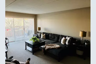 5125 Blodgett Avenue #213, Downers Grove, IL 60515 - Photo 3