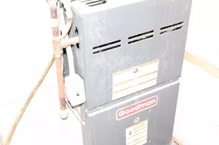 915 Hoban Ave, Rockford, IL 61101 - Photo 33