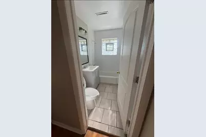 18446 Torrence Avenue #2E, Lansing, IL 60438 - Photo 5