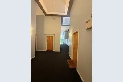 3550 W Montrose Avenue #406, Chicago, IL 60618 - Photo 9