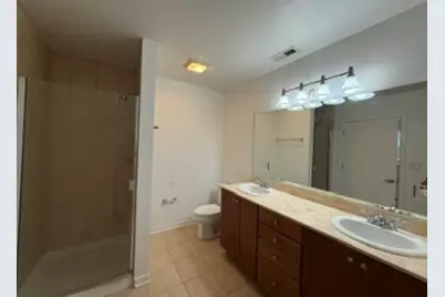 3550 W Montrose Avenue #406, Chicago, IL 60618 - Photo 5