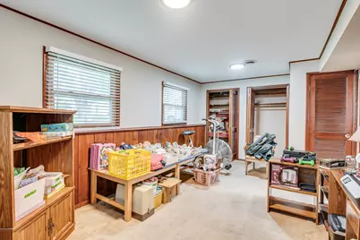 319 Jewel Avenue, Saint Charles, IL 60174 - Photo 19