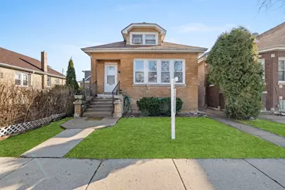 5349 W Fletcher Street, Chicago, IL 60641 - Photo 1