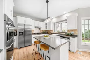 3604 Kerriell Ct, Naperville, IL 60564 - Photo 7