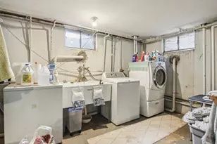 238 Frontage Road W, Northfield, IL 60093 - Photo 11