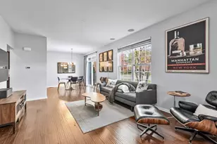 3648 Daisy Ln, Elgin, IL 60124 - Photo 3