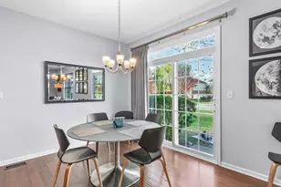 3648 Daisy Ln, Elgin, IL 60124 - Photo 5