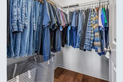 [Address not provided], Elgin, IL 60124 - Photo 19